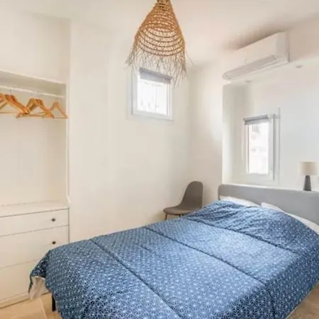 Cosy In Old Town Near The Beach And Port Appartement *